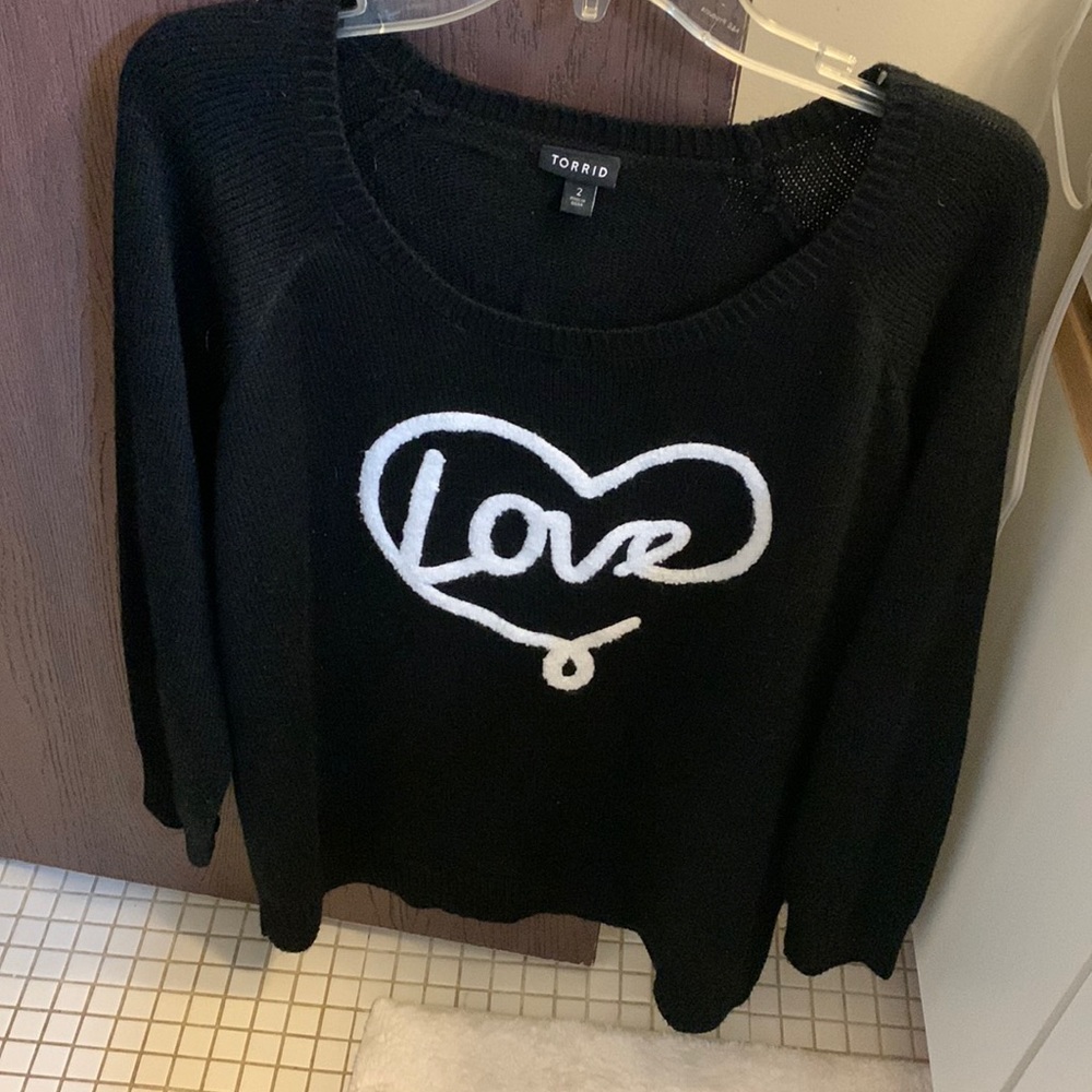 Torrid black and White “Love” Swaeter